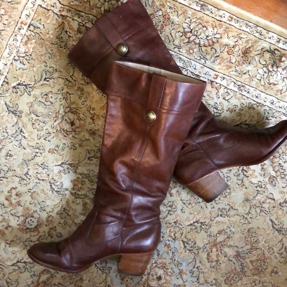 Coach Shoes - COACH size 8.5 FAYTH LEATHER 2.25” Heel Boot